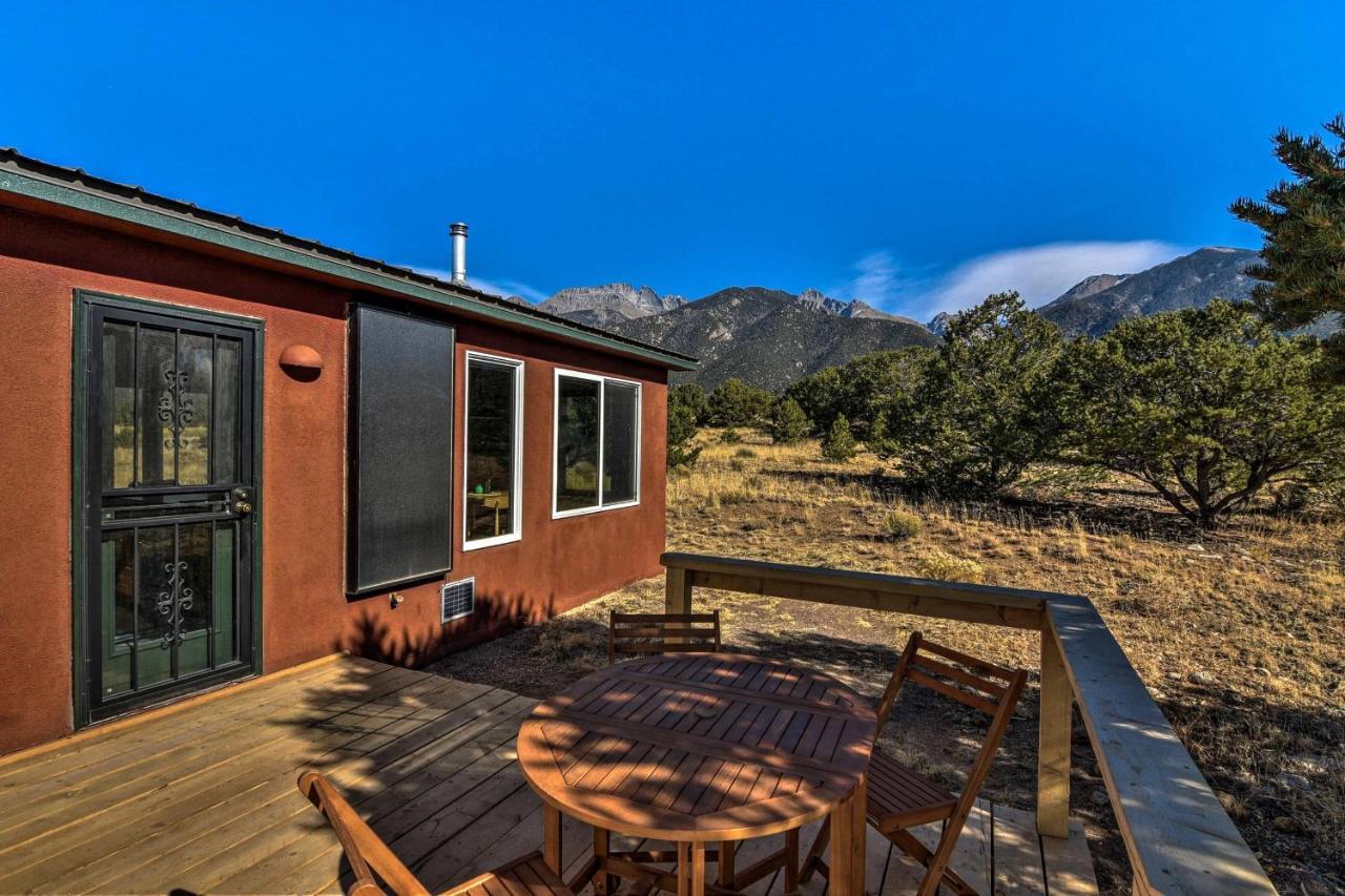 Cozy Remote Retreat • Mountain Views • Stargazing Villa Crestone Exterior photo